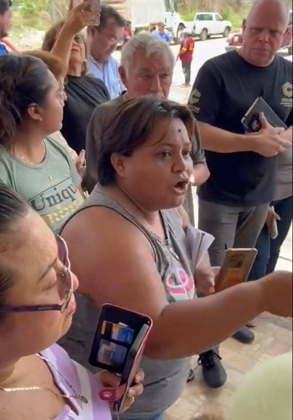 "No solo es cara bonita, bailar y tomarse la foto", dijo vecina "No solo es cara bonita, bailar y tomarse la foto", dijo vecina