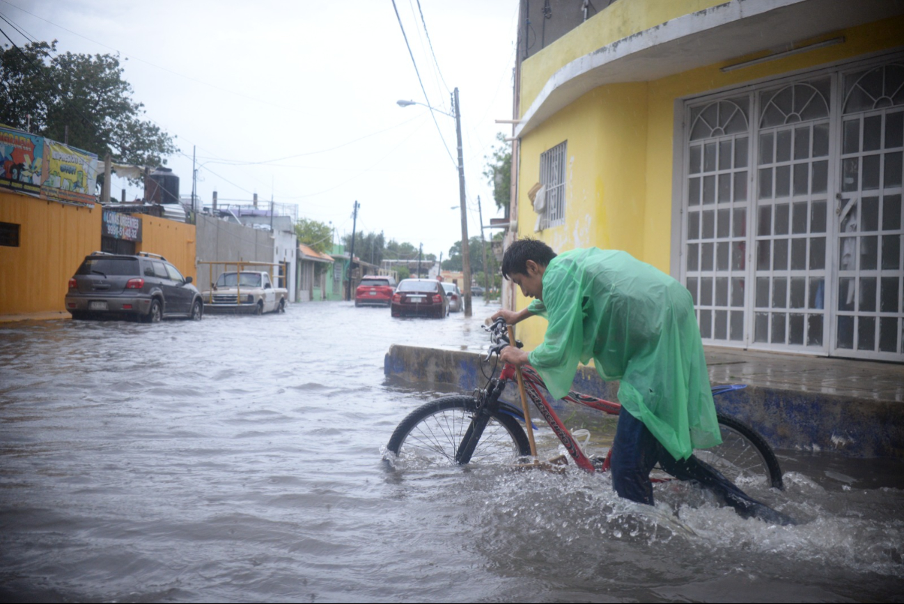 Beryl se convierte en Huracán categoría 1 y se dirige a la Península de Yucatán