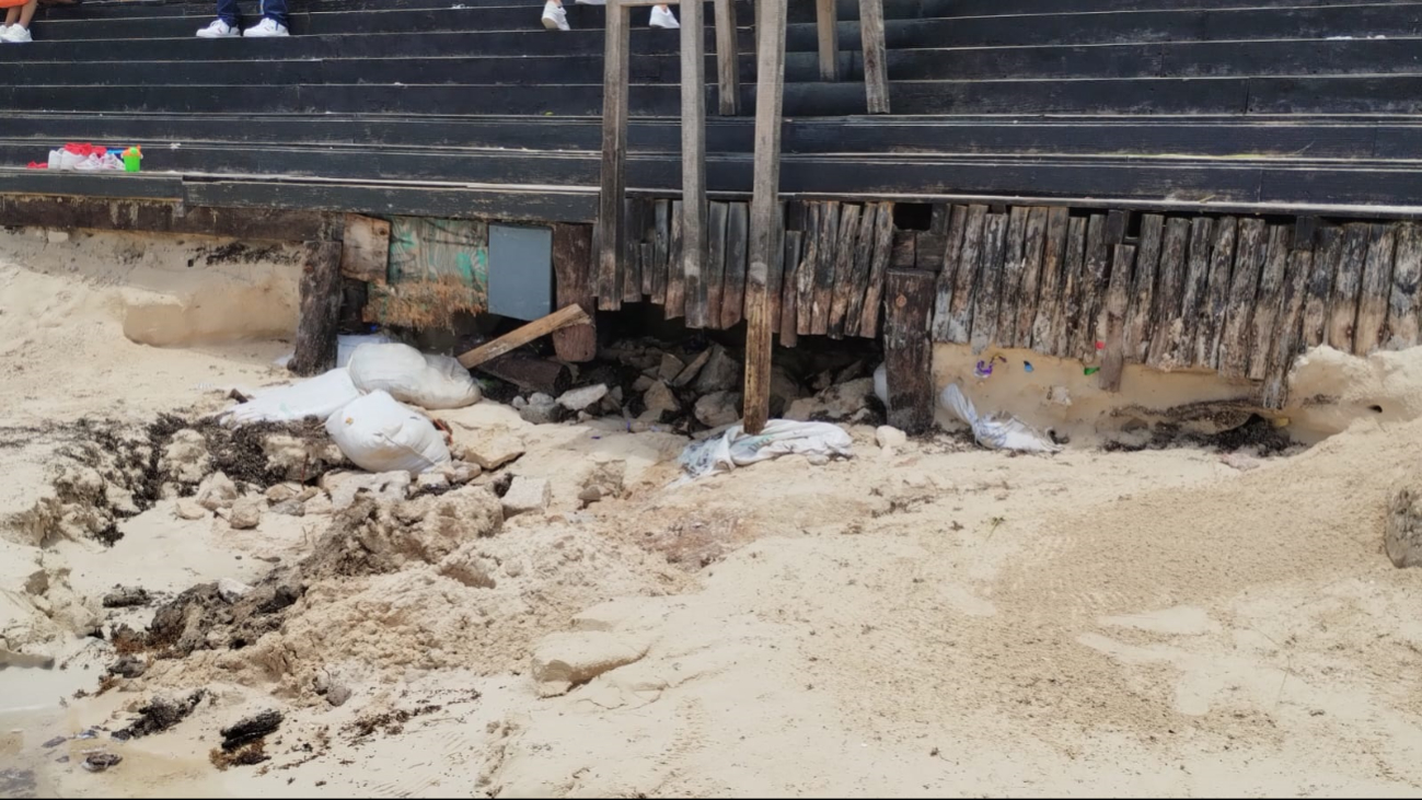 El fenómeno natural afectó a dos de los arenales más populares de Solidaridad: Mamita’s y Fundadores