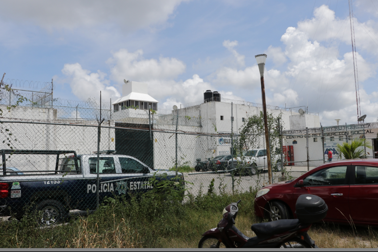 Cancún: Detiene a una madre  cuando pretendía abandonar a sus hijos en la calle