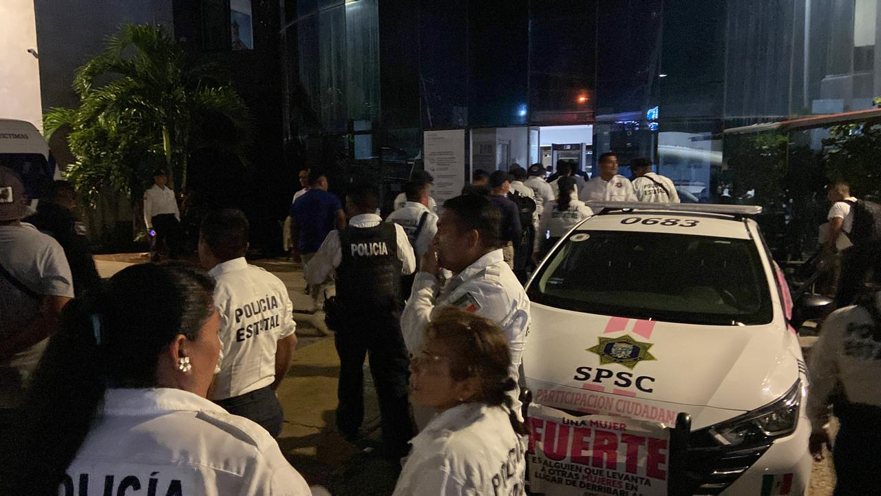 Representantes policiales buscan asegurar la vuelta de 80 agentes sin represalias Representantes policiales buscan asegurar la vuelta de 80 agentes sin represalias