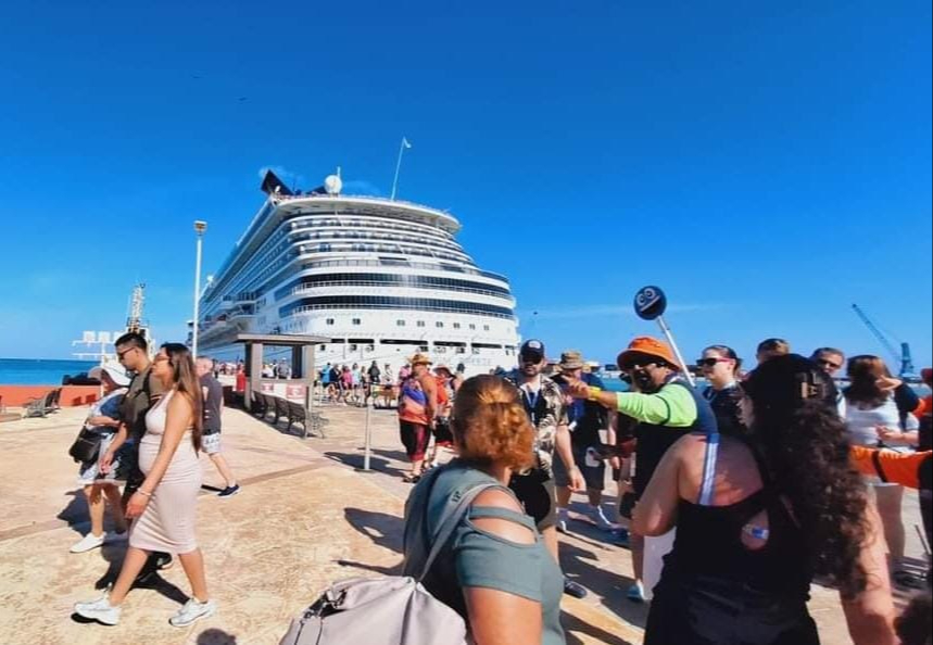 Hasta este momento del 2024, han arribado al puerto 179 mil 164 turistas a bordo de navíos Hasta este momento del 2024, han arribado al puerto 179 mil 164 turistas a bordo de navíos