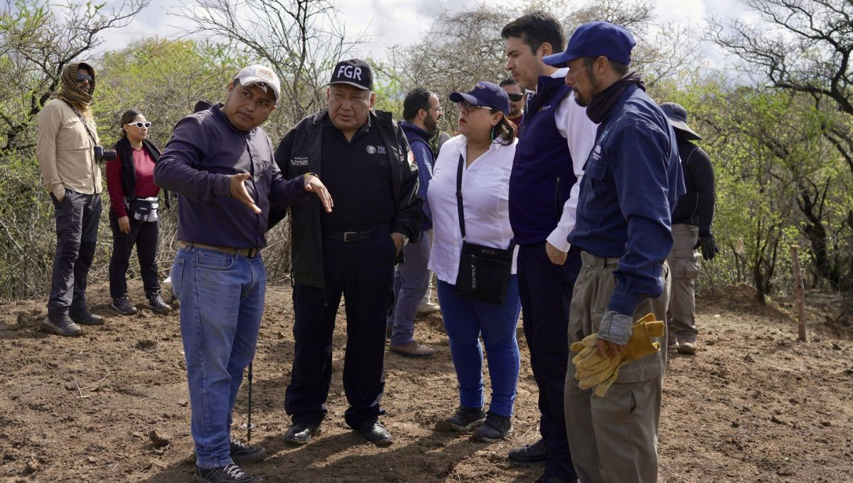Gobierno intensifica búsqueda de los 43 estudiantes desaparecidos de Ayotzinapa