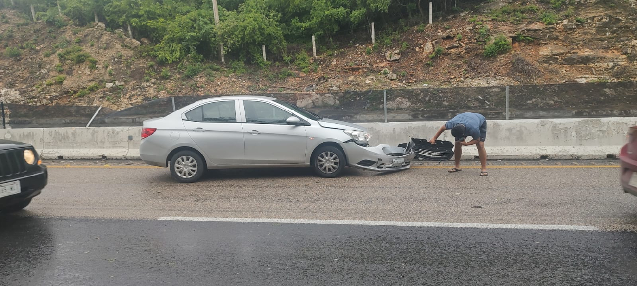 Se registran dos accidentes en la Curva del Diablo Khan