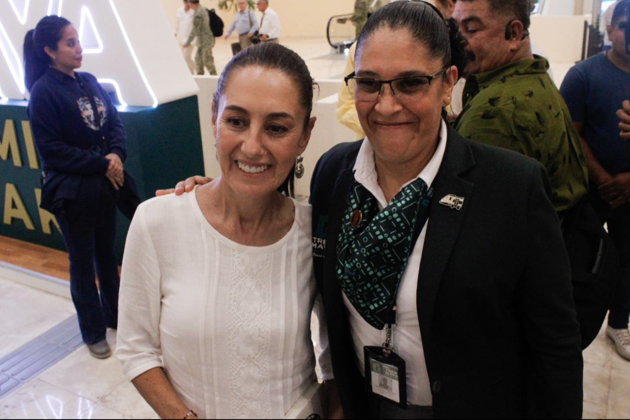 La Mandataria electa estuvo en la inauguración del museo de Edzná junto a López Obrador La Mandataria electa estuvo en la inauguración del museo de Edzná junto a López Obrador
