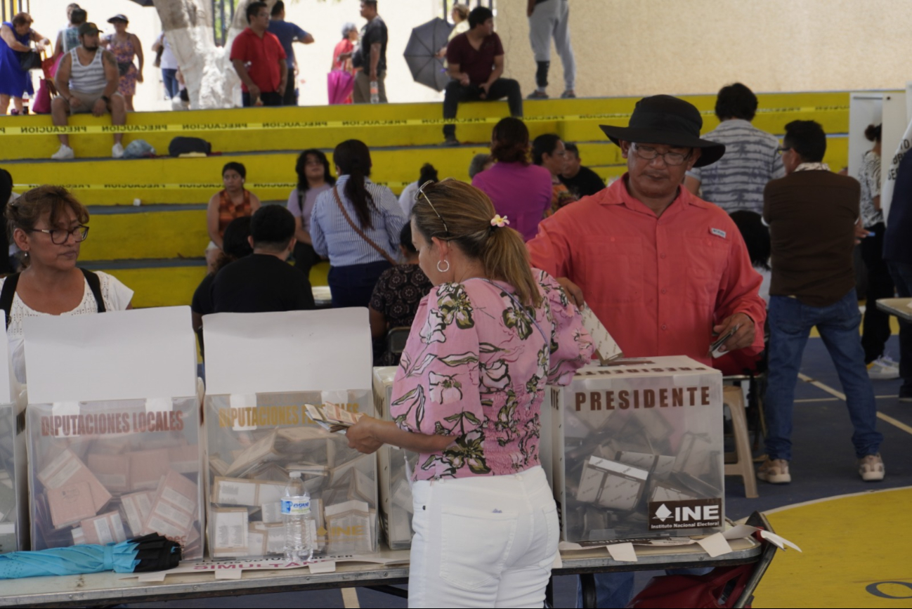 48 por ciento del electorado respaldó a candidatos guindas en Senadurías 48 por ciento del electorado respaldó a candidatos guindas en Senadurías