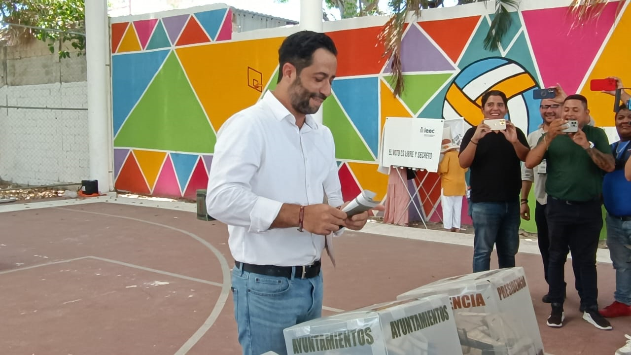 Alcalde por cuarta vez Alcalde por cuarta vez