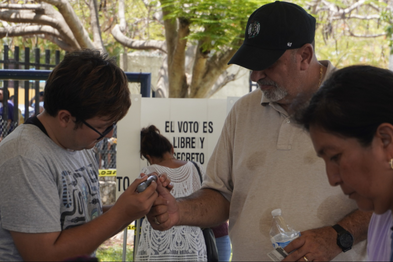 Candidatas de la Coalición “Sigamos Haciendo Historia en Campeche” son las virtuales ganadoras Candidatas de la Coalición “Sigamos Haciendo Historia en Campeche” son las virtuales ganadoras