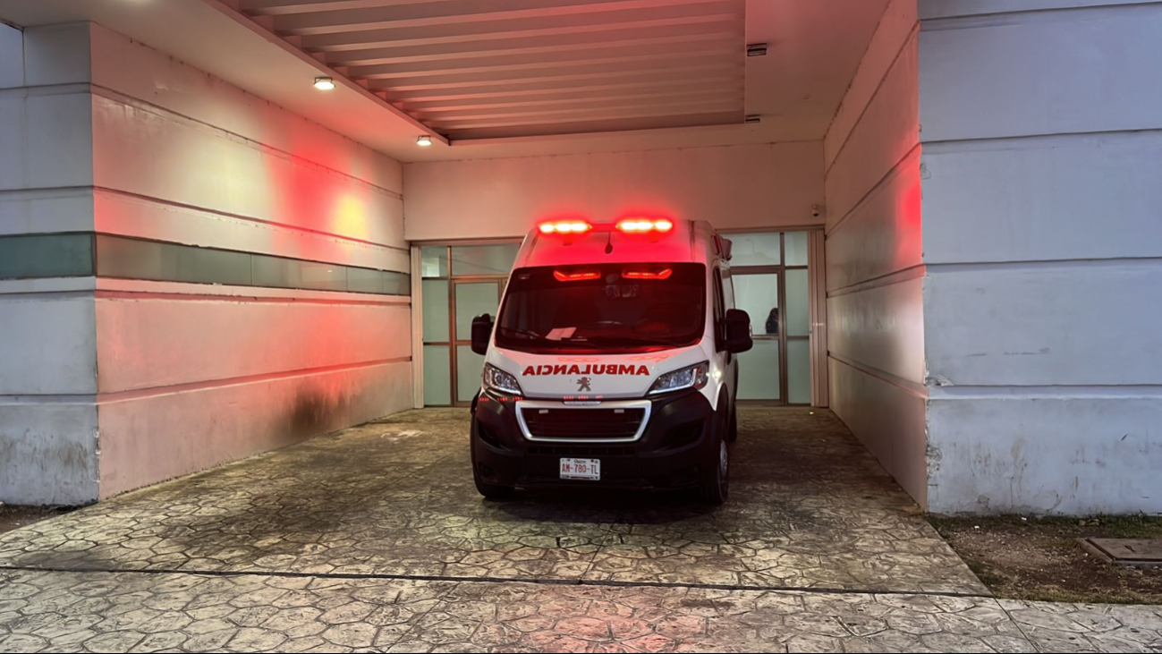 El hombre fue trasladado al hospital en Cancún El hombre fue trasladado al hospital en Cancún