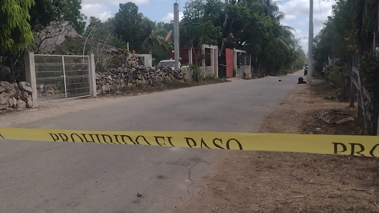 Al lugar llegaron elementos de la policía, pero no pudieron detener a nadie; ya se habían ido