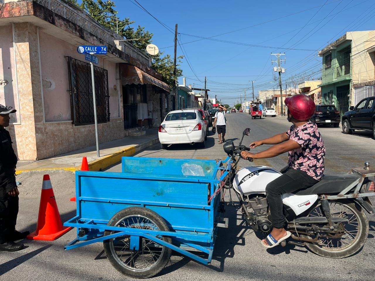 Agentes de tránsito cerraron la circulación, luego del incidente Agentes de tránsito cerraron la circulación, luego del incidente