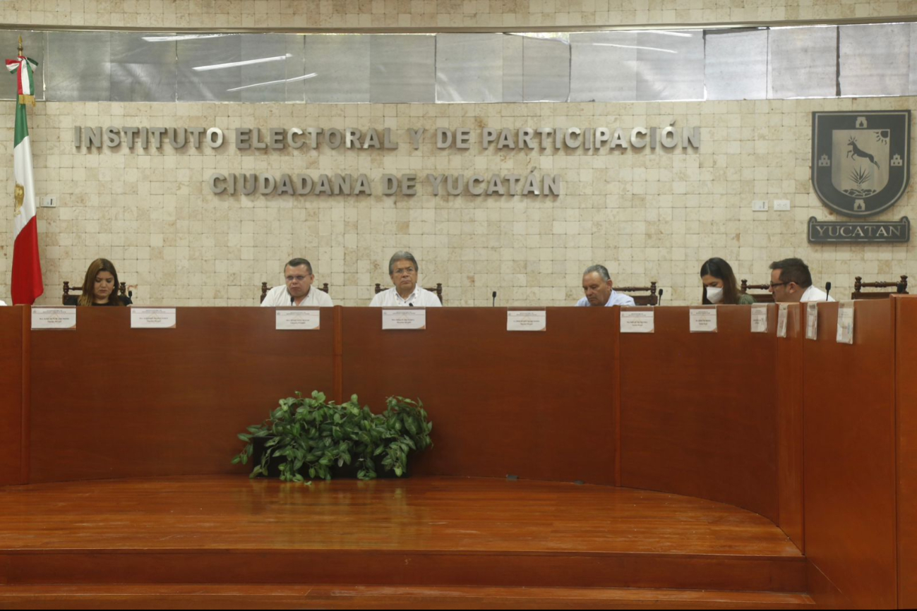 Instituto Electoral de Yucatán inicia sesión permanente para el cómputo de votos