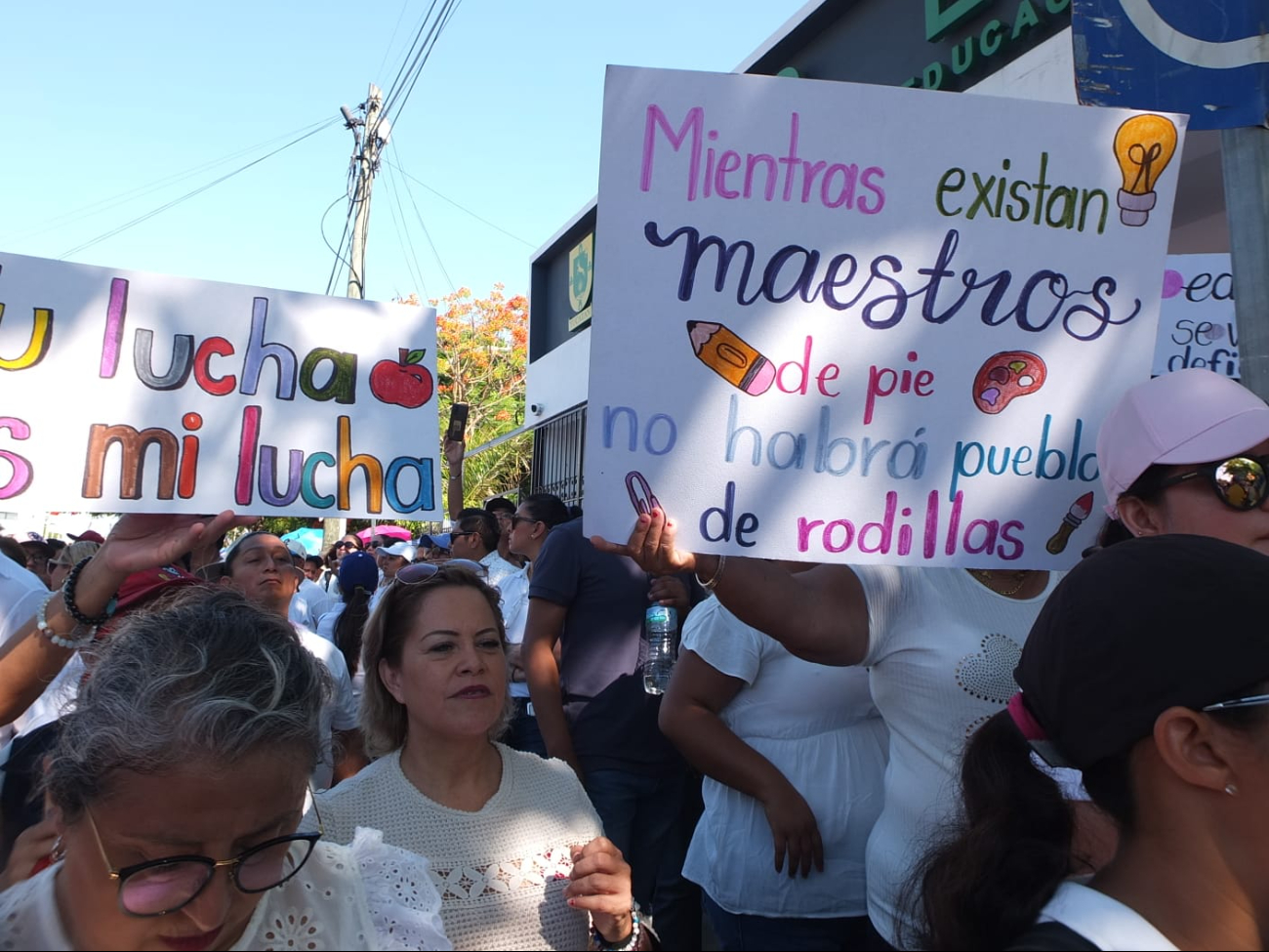Protesta de maestros en Mérida