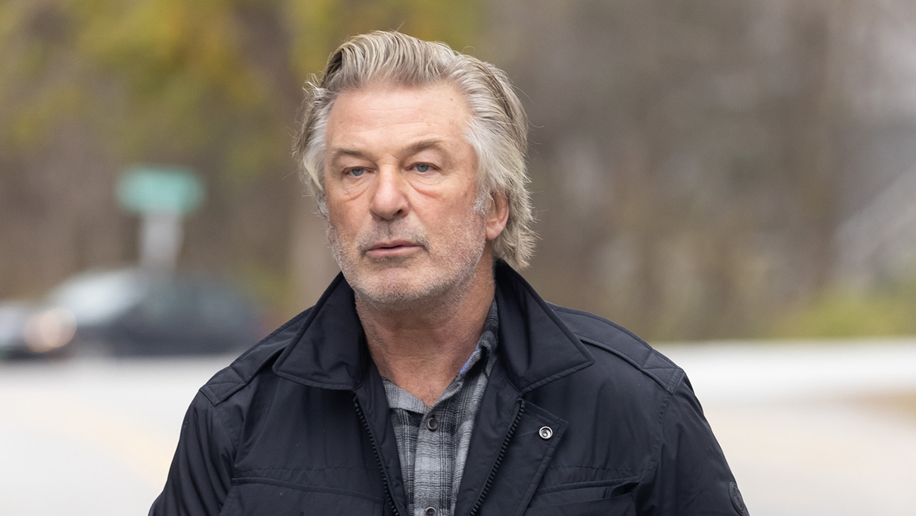 Alec Baldwin enfrenta una nueva demanda por asesinato de Halyna Hutchins