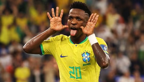 Brasil le gana de último minuto a México previo a la Copa América