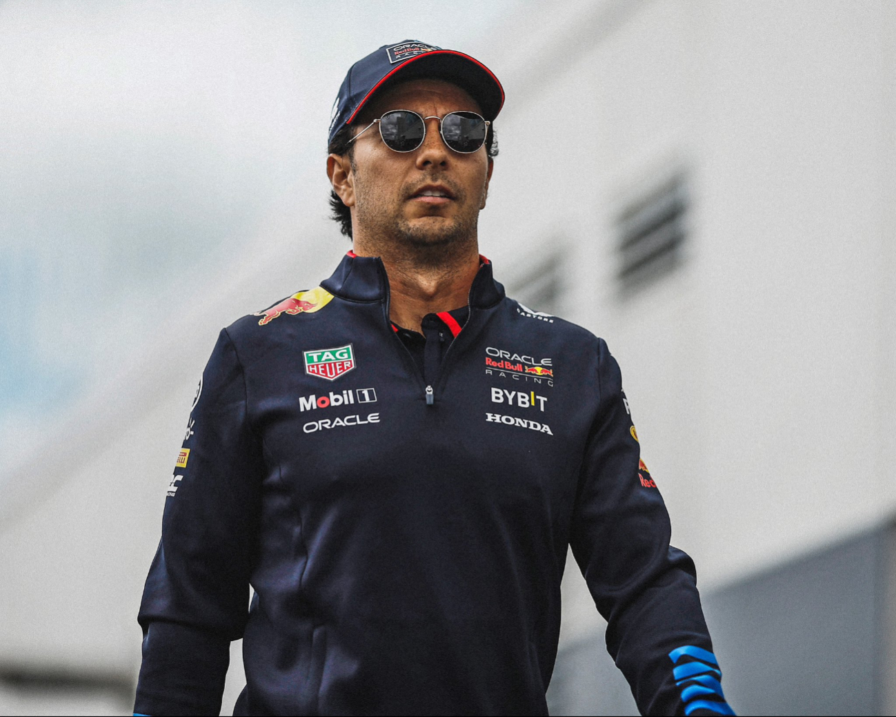 Checo Pérez no tuvo una buena práctica clasificatoria y este domingo tendrá que salir desde la casilla 16 en la parrilla 
