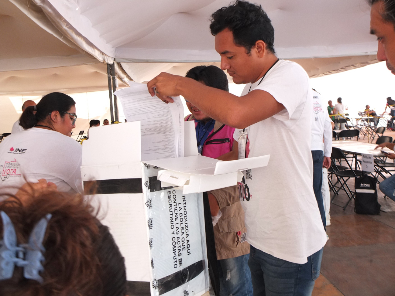 Los candidatos han comenzado a interponer sus recursos legales Los candidatos han comenzado a interponer sus recursos legales