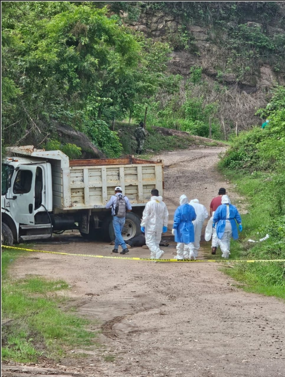 Así era el camión de volteo donde fueron localizados los cuerpos Así era el camión de volteo donde fueron localizados los cuerpos