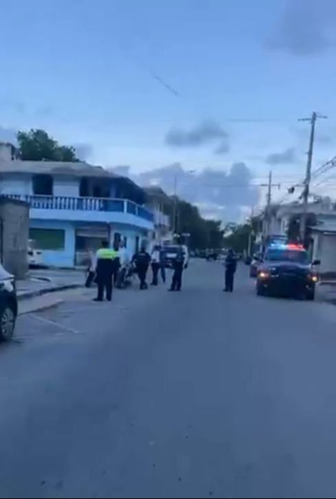 El área fue acordonada en Playa del Carmen El área fue acordonada en Playa del Carmen