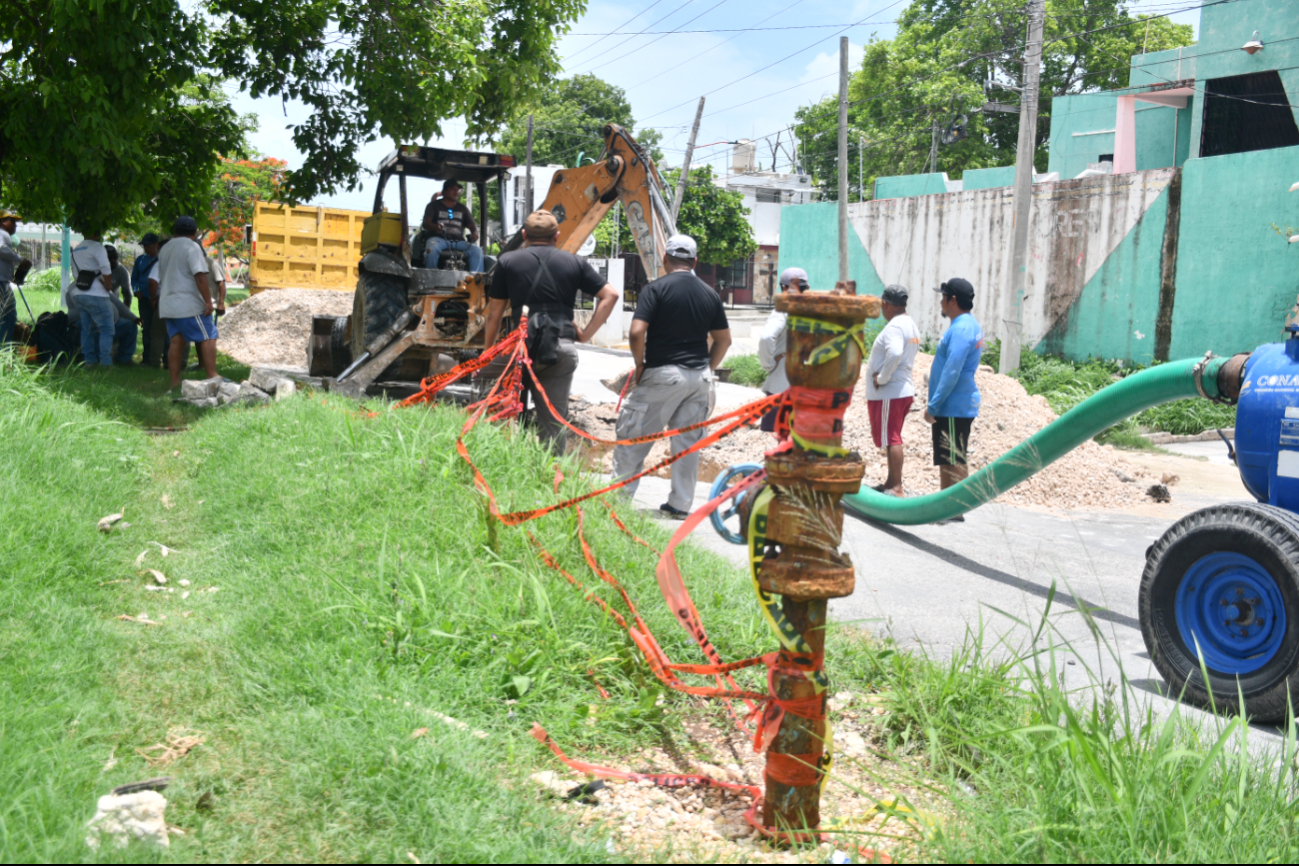   En riesgo el servicio de agua potable en Campeche; diario, 20 denuncias por fugas   
