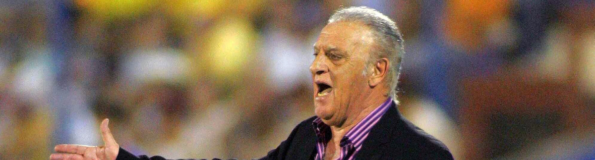 "Coco" Basile, exentrenador del América es internado por un problema neurológico