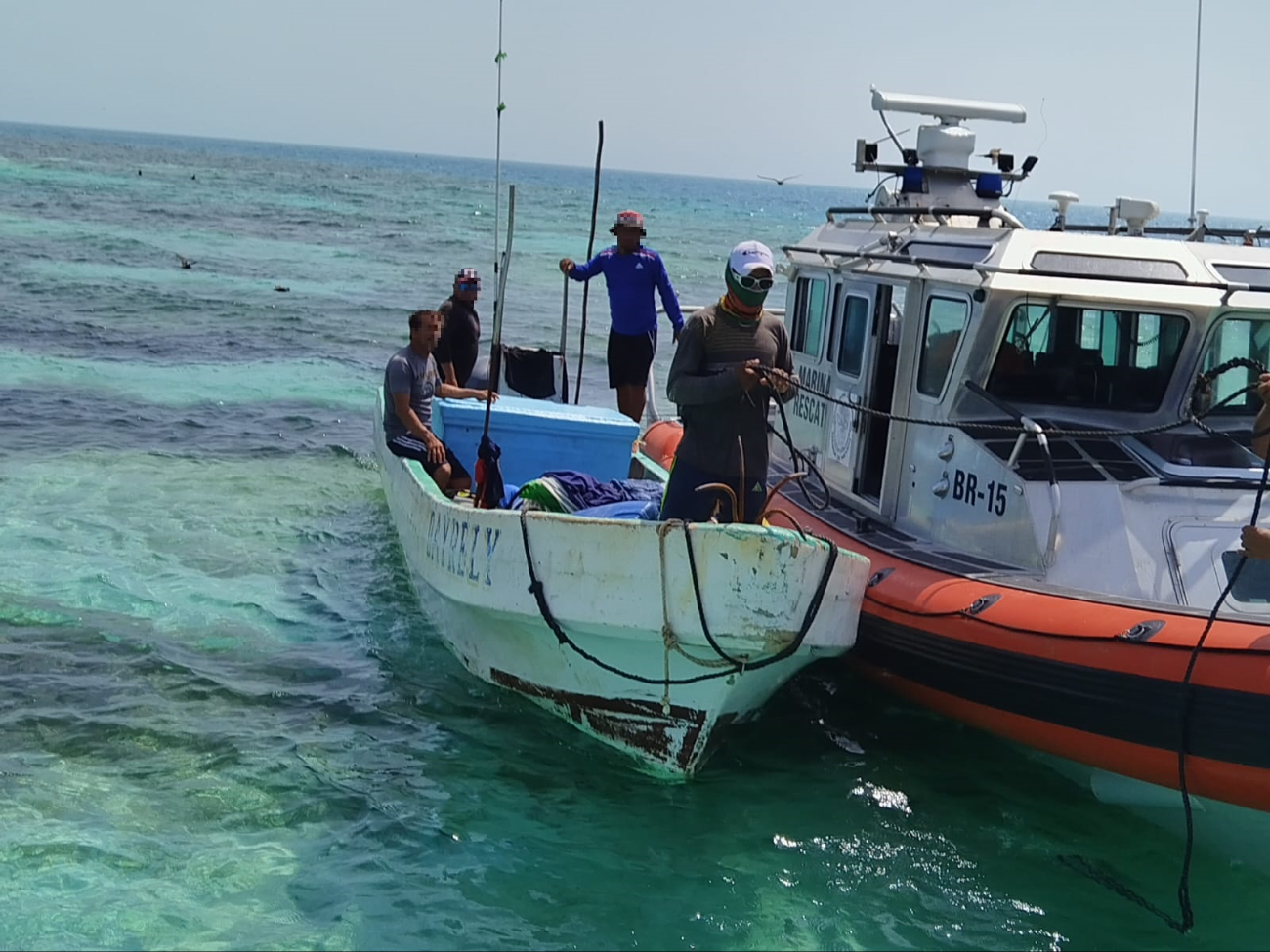 Los pescadores se encontraban en buen estado de salud Los pescadores se encontraban en buen estado de salud