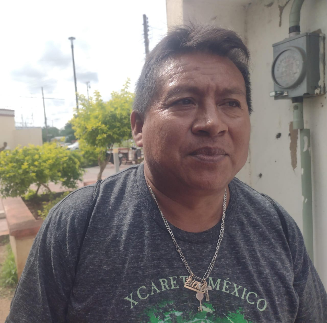 Edilberto Chable, sacerdote maya Edilberto Chable, sacerdote maya