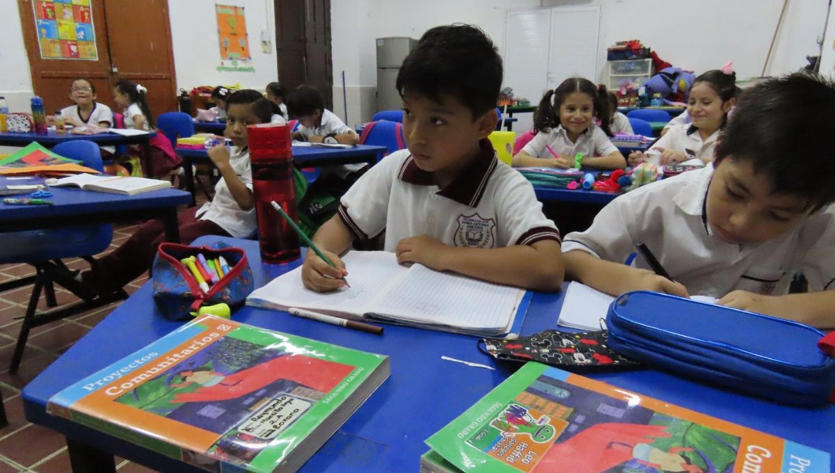 Presentan calendario del ciclo escolar 2024-2025 en Yucatán; ¿Cuándo habrá vacaciones?