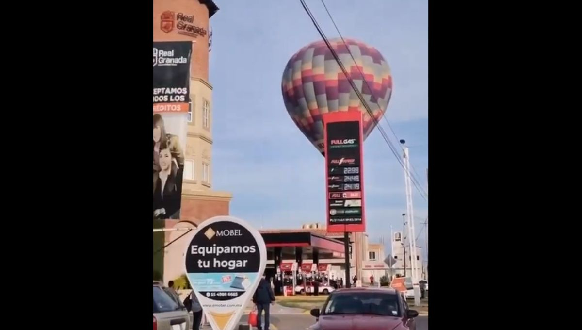Captan en video aterrizaje de emergencia de un globo aerostático en zona cercana al AIFA