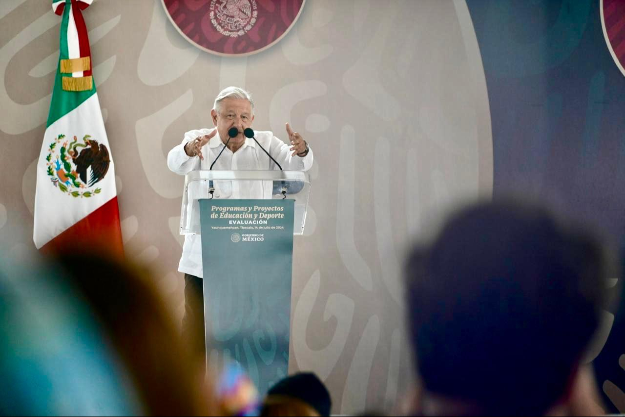 AMLO respaldó el proyecto de transformación de Claudia Sheinbaum, en Tlaxcala AMLO respaldó el proyecto de transformación de Claudia Sheinbaum, en Tlaxcala