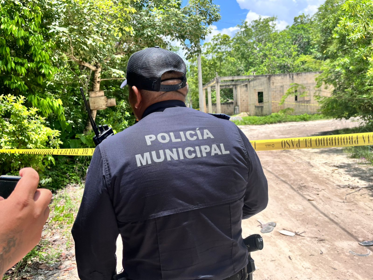 Al lugar llegaron elementos de la Policía Municipal para acordonar el área