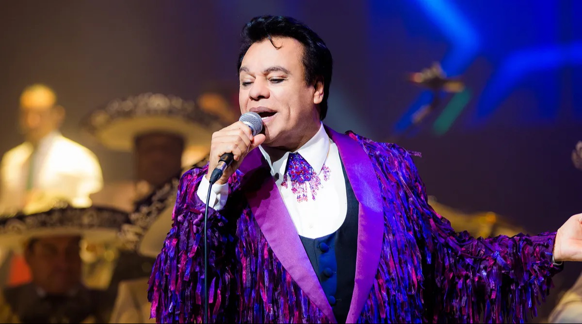 Juan Gabriel es homenajeado por Google con increíble doodle: VIDEO 