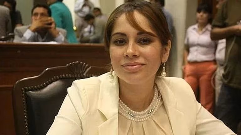 'Chapodiputada' Guadalupe Sánchez publica su primer libro donde narra historia con Joaquín Guzmán Loera 'Chapodiputada' Guadalupe Sánchez publica su primer libro donde narra historia con Joaquín Guzmán Loera
