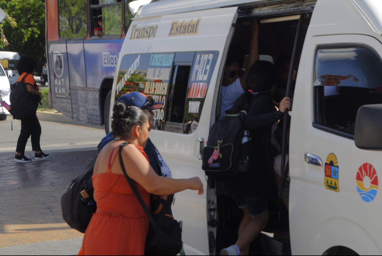 Desde hace más de 20 años le urge a la ciudad un reordenamiento vial, pero nadie se compromete Desde hace más de 20 años le urge a la ciudad un reordenamiento vial, pero nadie se compromete