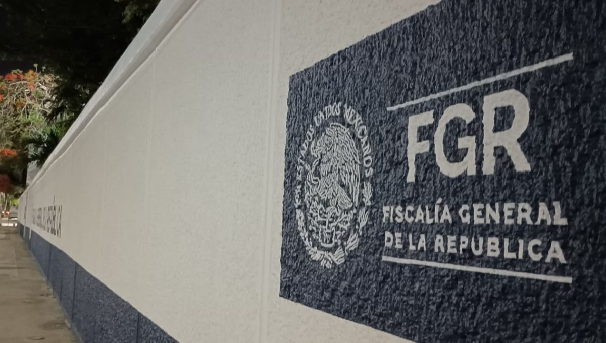 Hombre detenido por la FGR en Playa del Carmen se escapa por un baño 