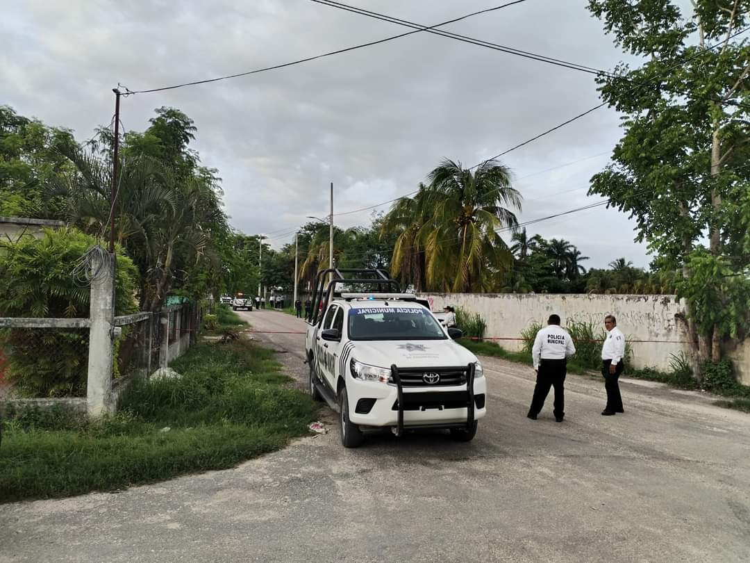 La policía municipal custodia el lugar en Champotón La policía municipal custodia el lugar en Champotón