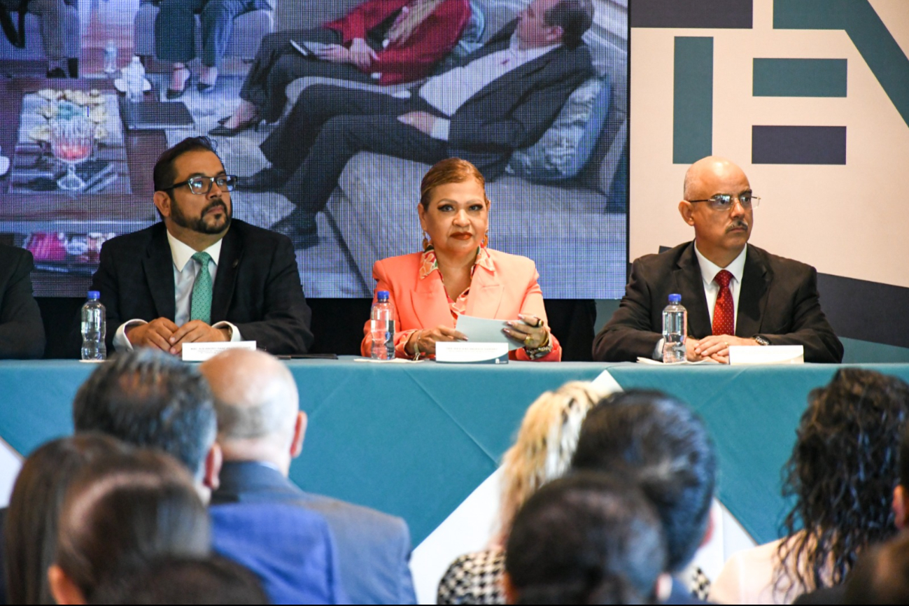 La Fiscal de Baja California sigue de cerca la investigación del feminicidio en Mexicali La Fiscal de Baja California sigue de cerca la investigación del feminicidio en Mexicali