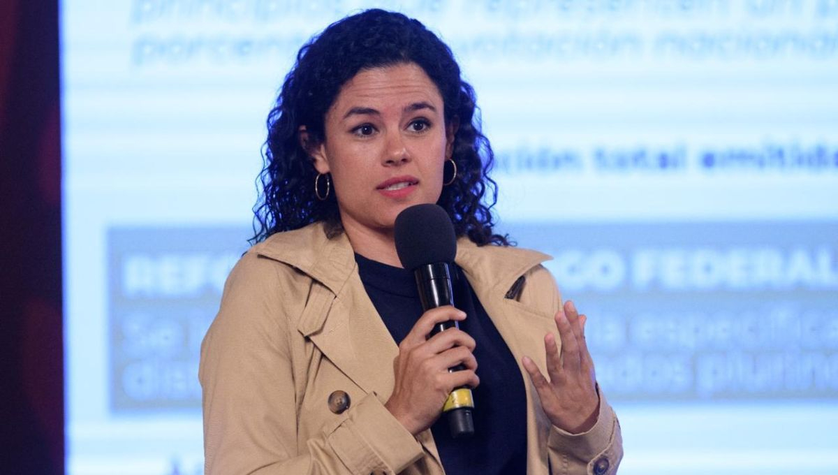 Luisa María Alcalde aclara criterio de la sobrerrepresentación en el Congreso