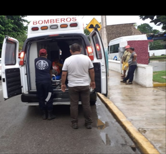 El hombre fue ingresado al área de urgencias El hombre fue ingresado al área de urgencias