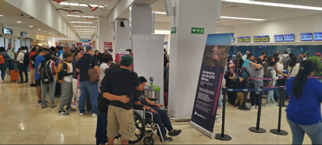 Hay gran afluencia de usuarios en la terminal de Mérida Hay gran afluencia de usuarios en la terminal de Mérida