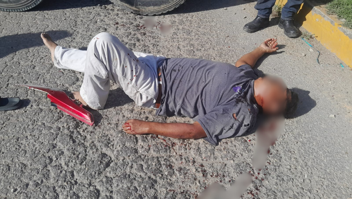 Fue trasladado al Centro Médico de Especialidades en Campeche debido a la gravedad de su estado. Fue trasladado al Centro Médico de Especialidades en Campeche debido a la gravedad de su estado.
