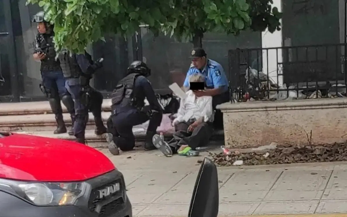 Mujer habría drogado a un abuelito para robarle en el Centro de Mérida