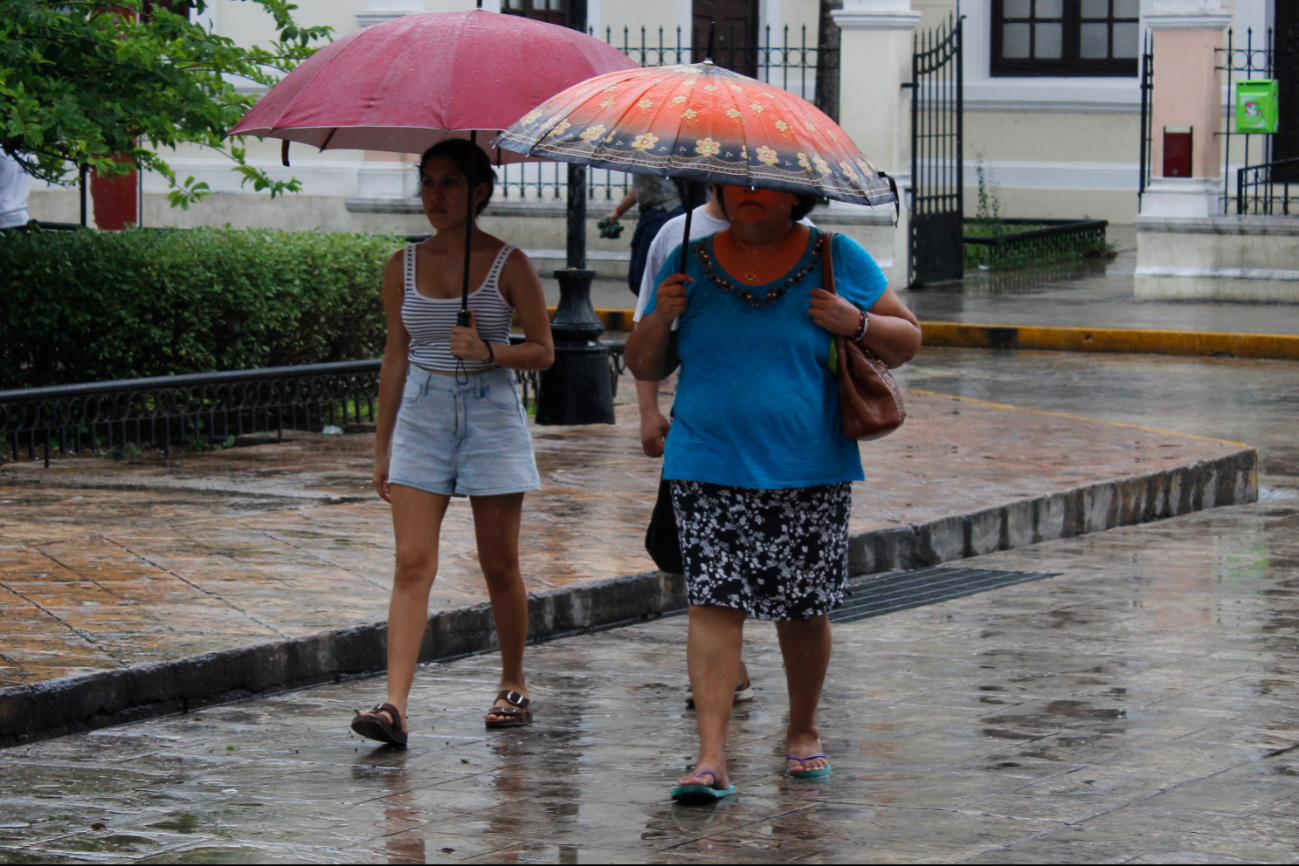 Se prevén lluvias en la Península por la Onda Tropical 12 Se prevén lluvias en la Península por la Onda Tropical 12