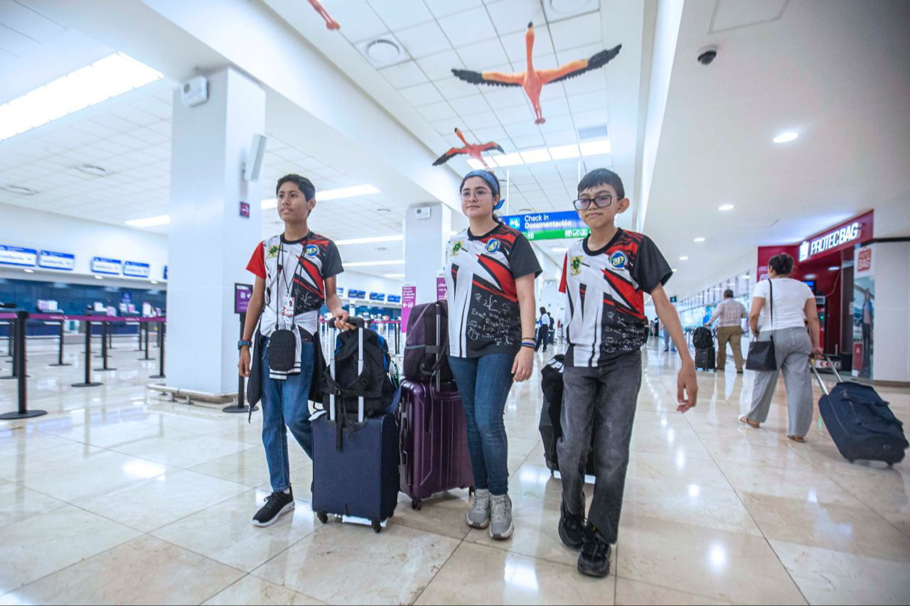 Jóvenes viajan a la India para representar a México en la Competencia Internacional de Matemáticas Jóvenes viajan a la India para representar a México en la Competencia Internacional de Matemáticas