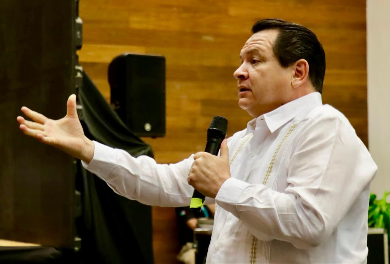 El Gobernador electo se reunió con especialistas de diversas áreas, en busca de una auténtica gobernanza basada en el diálogo El Gobernador electo se reunió con especialistas de diversas áreas, en busca de una auténtica gobernanza basada en el diálogo