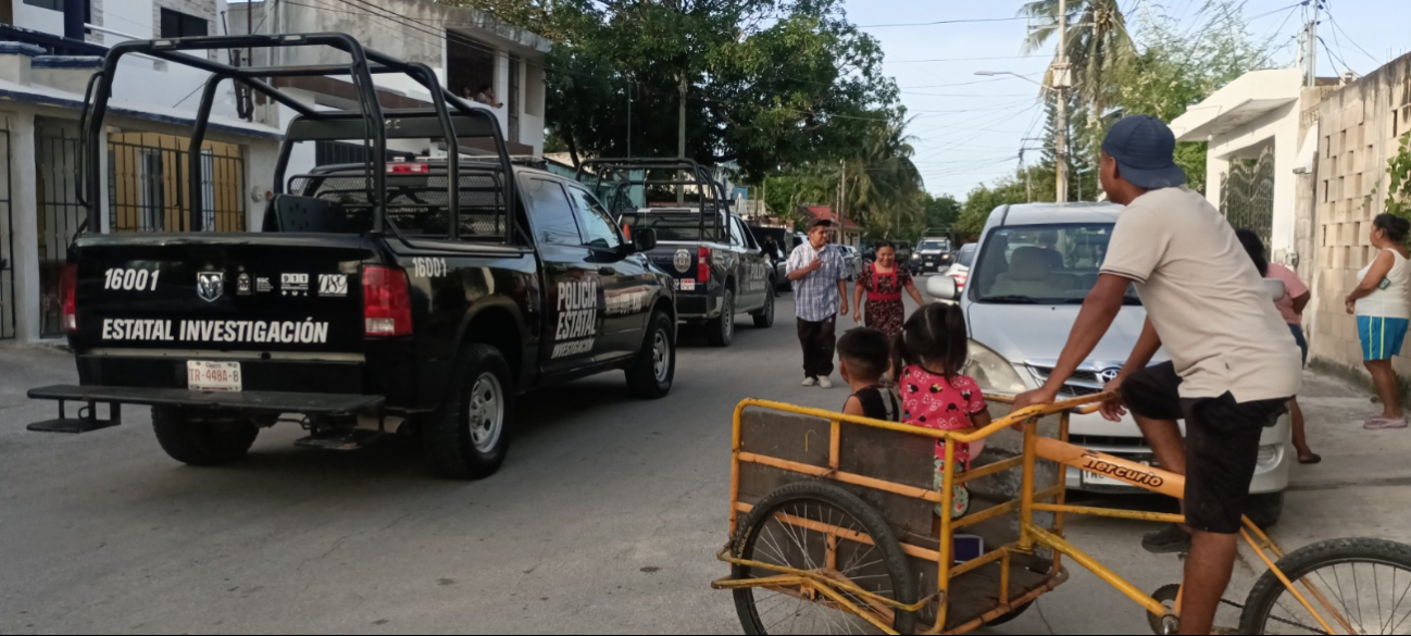 La Policía Municipal de Cancún acordonó el área La Policía Municipal de Cancún acordonó el área