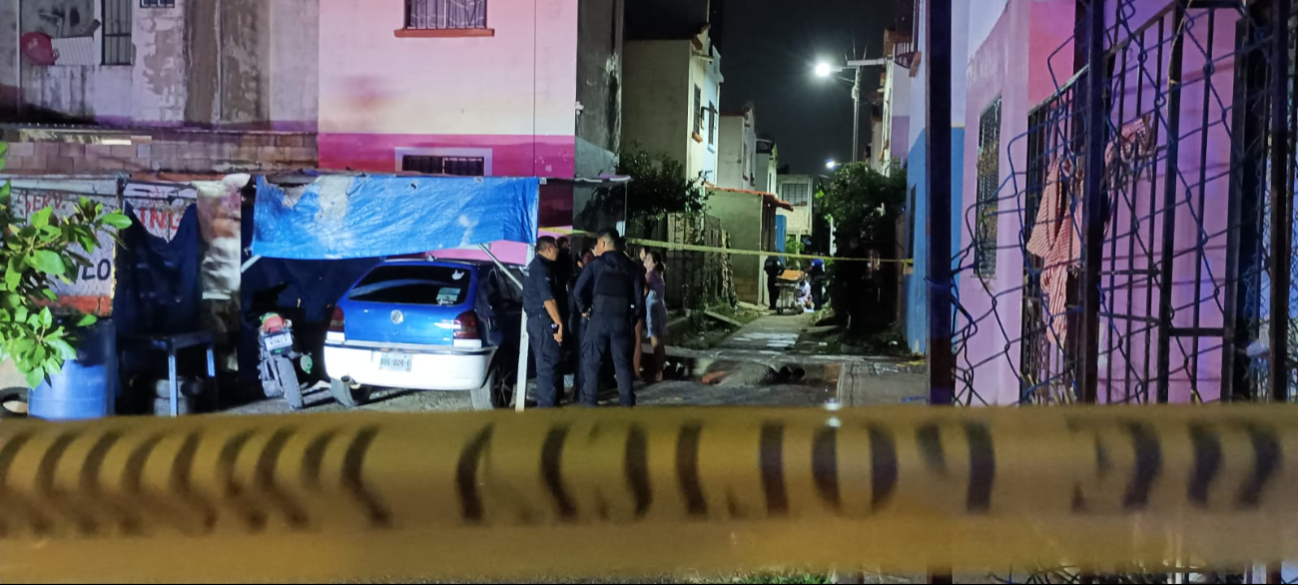 Hospitalizan a un hombre con un balazo en la cabeza en Cancún