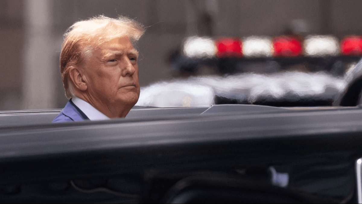 Donald Trump plantea "bombardear" a los narcos en México