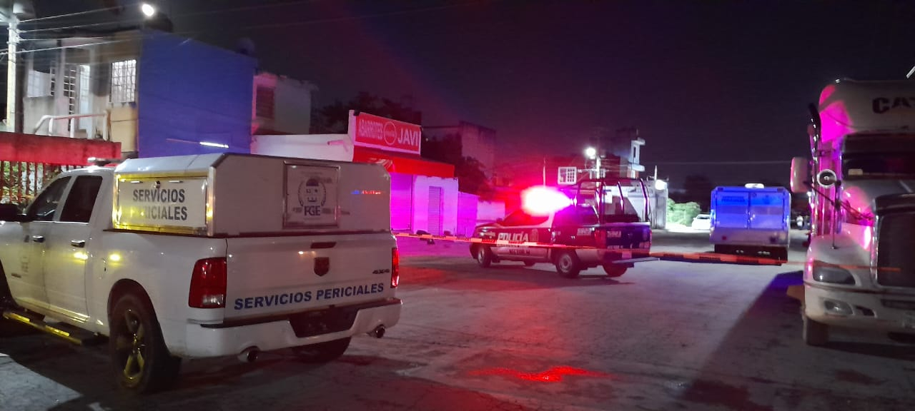 Elementos del Semefo levantaron los restos humanos Elementos del Semefo levantaron los restos humanos