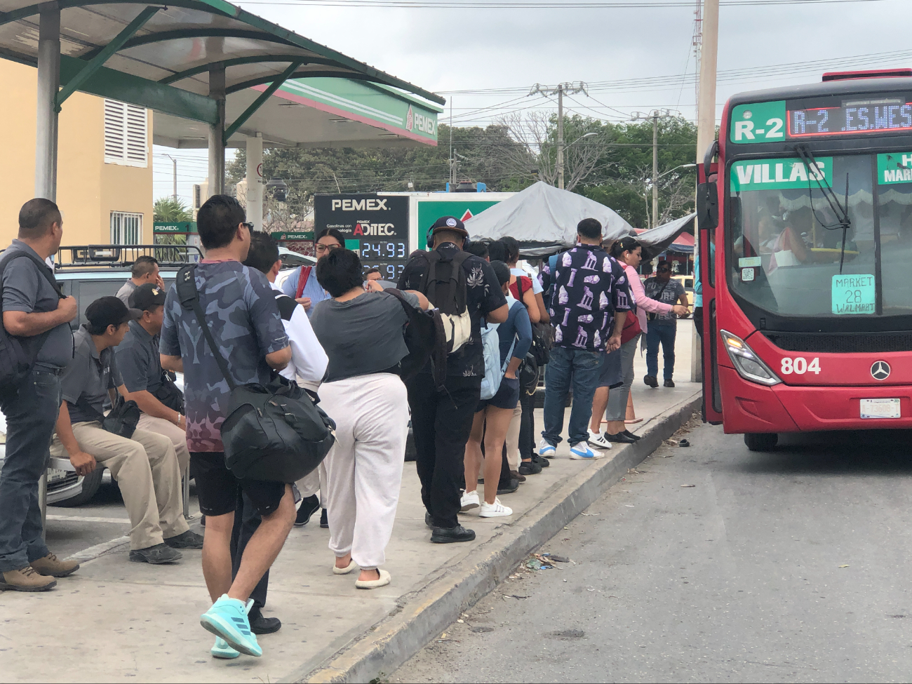 El Imoveqroo no ha podido atender el servicio del transporte El Imoveqroo no ha podido atender el servicio del transporte